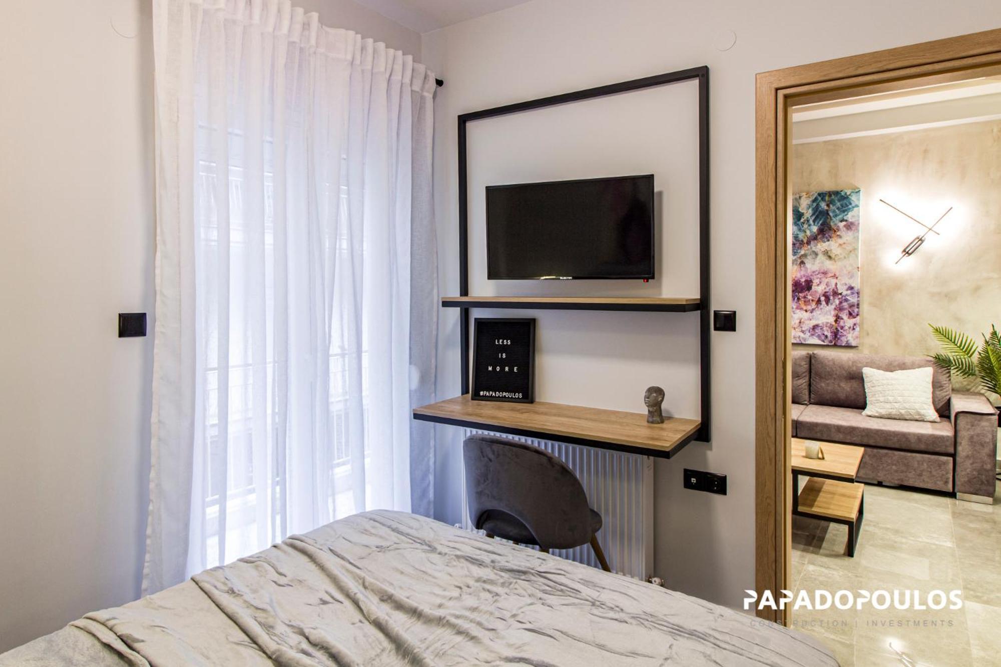 P Deluxe Suites 5 Thessaloniki Exterior photo